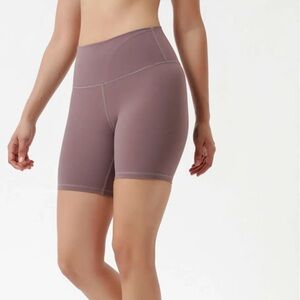 Yogalicious High Rise Mauve Bike Shorts Size Small